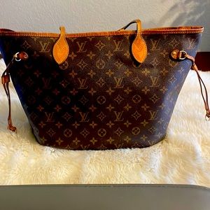 Authentic Louis Vuitton Neverfull handbag